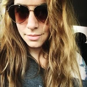 Meet your Posher, Shawna